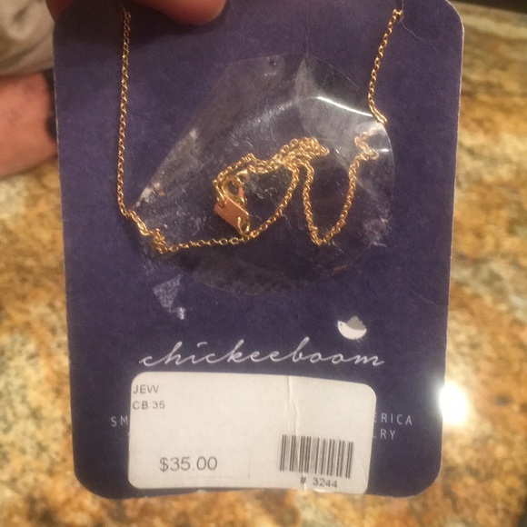 NWT chickeeboom letter “F” - Picture 2 of 2